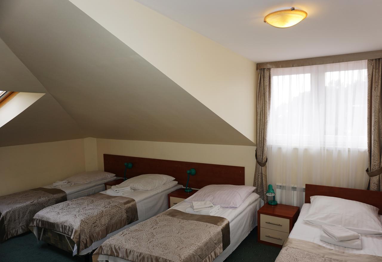 Pod Szczesliwa Gwiazda Hotel Cekanowo Exterior photo